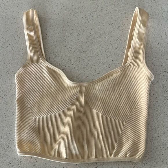 NWOT Urban Outfitters Out From Under M/L Bralette Cropped Tank Layering Flirty - Picture 4 of 12